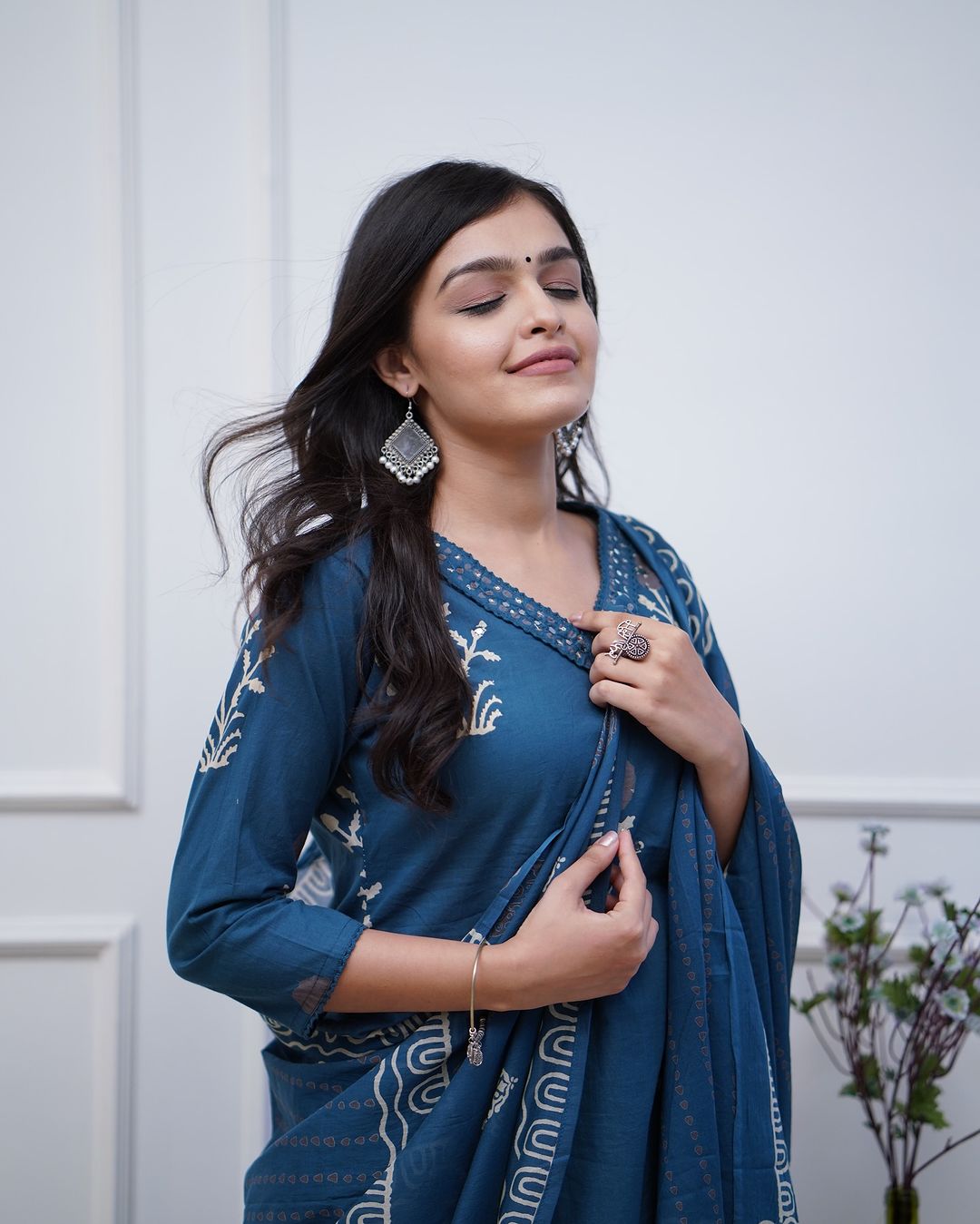 Blue Embroidery Cotton Floral Print Kurta, Pant and Dupatta Set