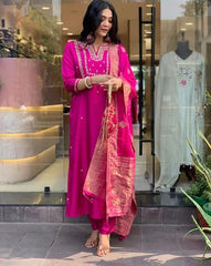 Pink Embroidered Roman Silk Suit Set with Banarasi Dupatta