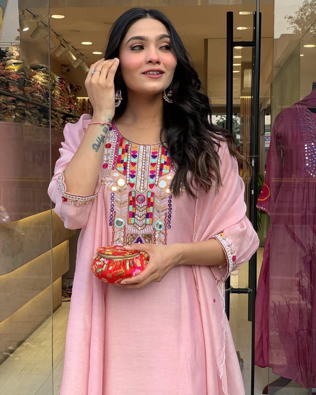 Light Pink Embroidery Chanderi Silk Dupatta Set