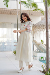 White Indo-Western Cotton Flex Embordered Kurta Set