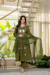 Green Cotton Embroidered Kurti Pant And Dupatta Set