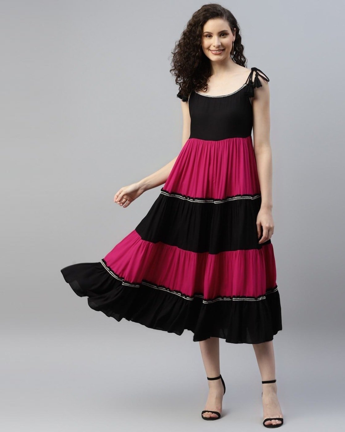 Black and Red Tiered Maxi Dress - pasoya