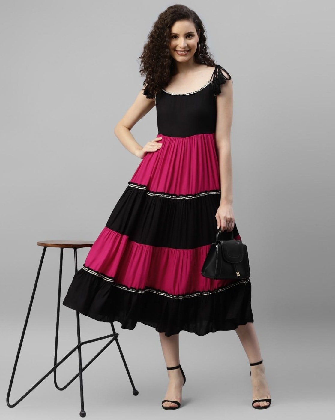 Black and Red Tiered Maxi Dress - pasoya