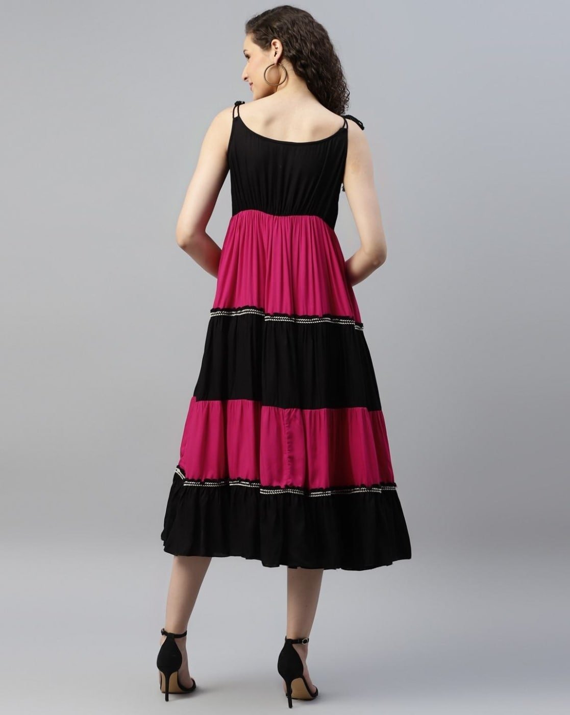 Black and Red Tiered Maxi Dress - pasoya