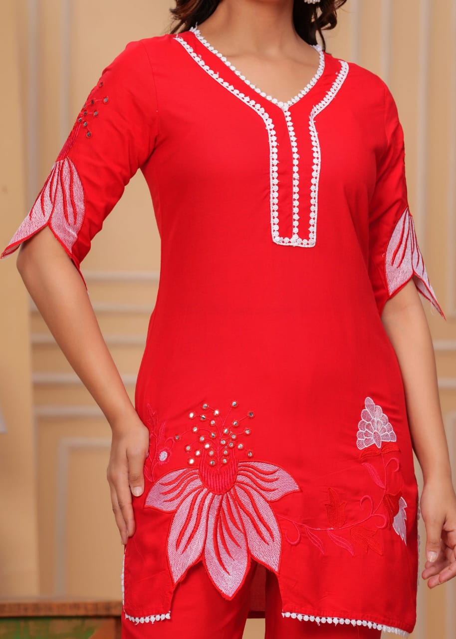 Cotton Lotus Embroidered Kurta Set - pasoya