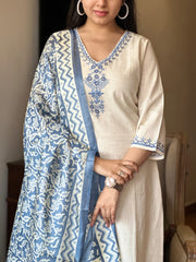 Off - White Kurta with Intricate Embroidery, Paired with Cotton Silk Dupatta - pasoya