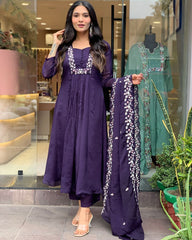 Purple Cotton Embroidery Kurta Pant and Organza Dupatta Set - pasoya
