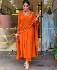 Sunset Glow Cotton Embroidered Kurti, Pant And Organza Dupatta Set - pasoya